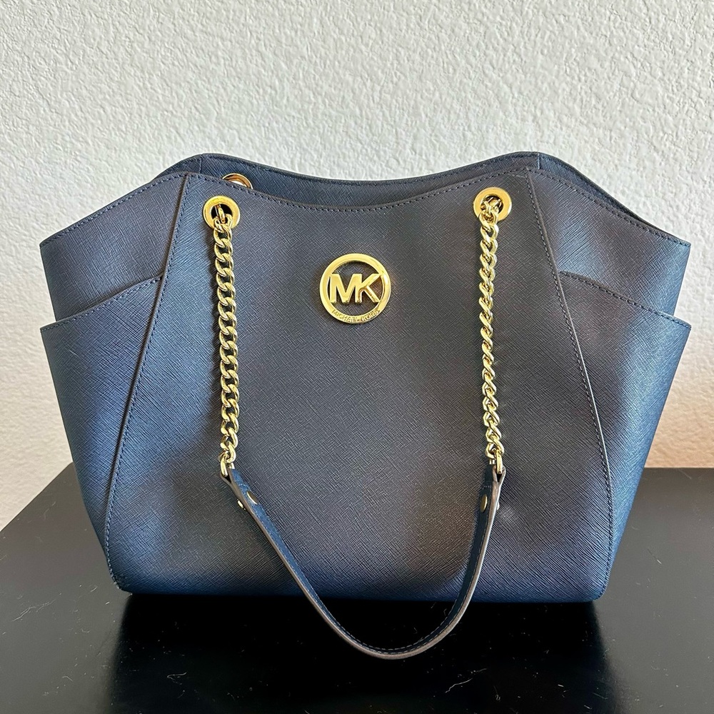 Michael Kors shoulder bag